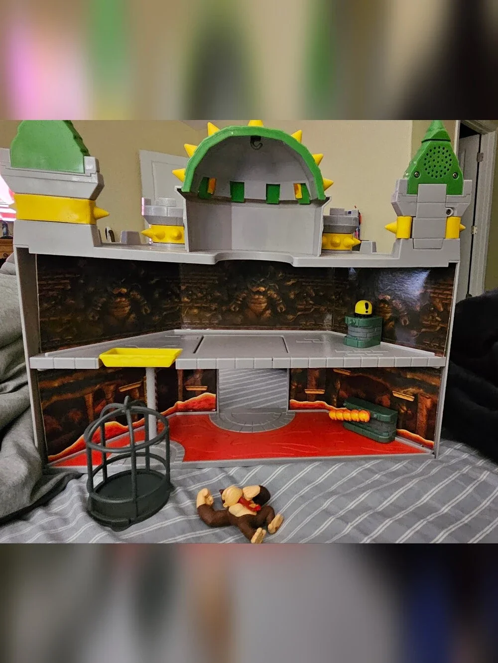 Donkey Kong Castle Playset Toy - Green and Gray Fantasy Castle